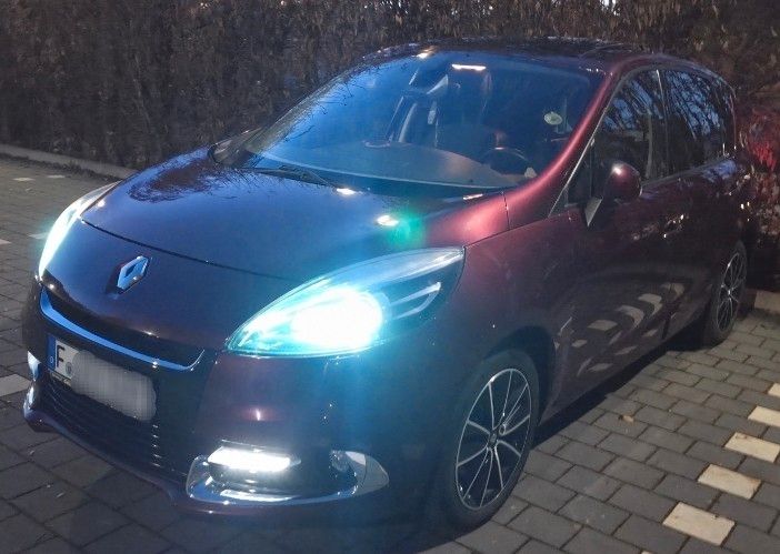 Renault Scenic 130.000 km 5.800 &euro; Frankfurt am Main 60437