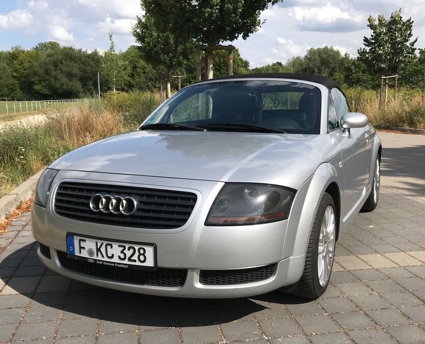 TT