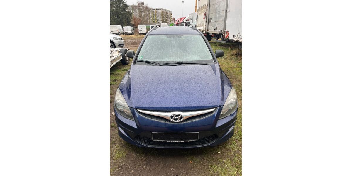 Hyundai i30 174.000 km 4.200 &euro; Langen 63225
