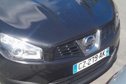 Nissan Qashqai 175.400 km 5.800 &euro; Mörfelden-Walldorf 64546