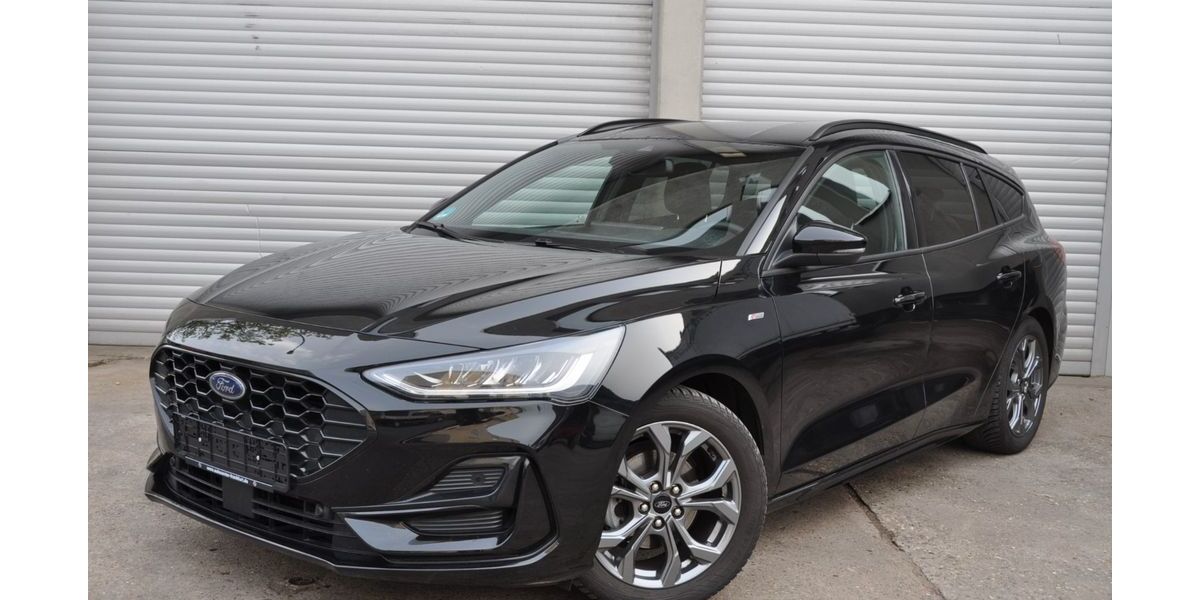 Ford Focus 62.418 km 17.450 &euro; Frankfurt am Main 60388