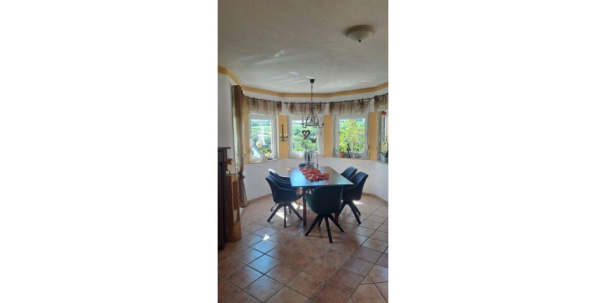 Doppelhaushälfte Nierstein - 8 Zimmer, 211 m&sup2;, 796.000&euro; | Angebot:25279124