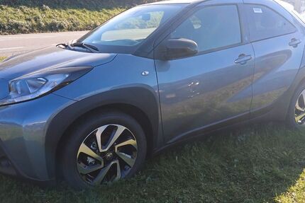 Toyota Aygo (X) 3.950 km 15.990 &euro; Brensbach 64395