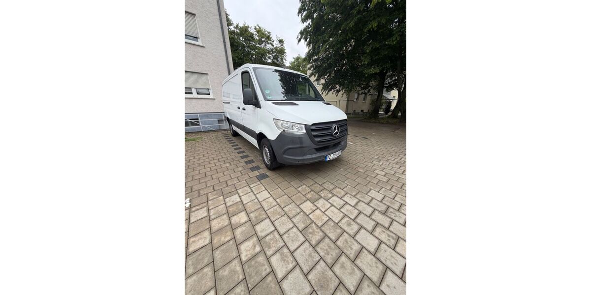 Mercedes-Benz Sprinter 223.000 km 14.400 &euro; Oppenheim 55276