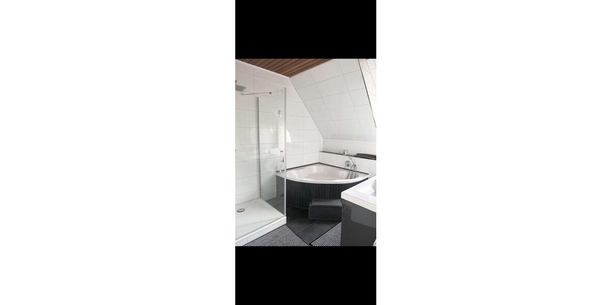 Einfamilienhaus Raunheim - 7 Zimmer, 129 m&sup2;, 580.000&euro; | Angebot:26770400
