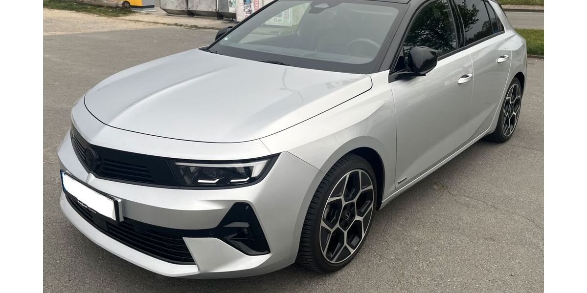 Opel Astra 32.000 km 18.950 &euro; Mörfelden-Walldorf 64546