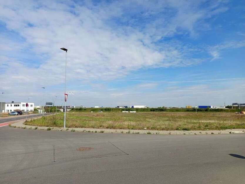 Grundstück in Rodgau 1.936.950 € 10470 m²
