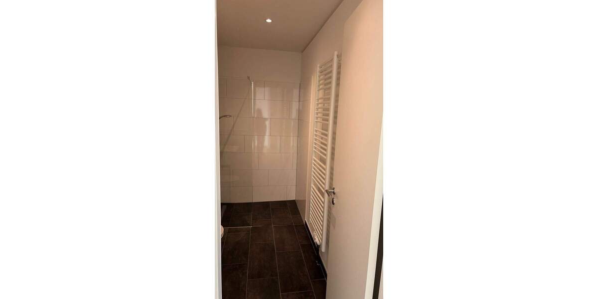 Etagenwohnung Offenbach am Main Hafen - 3 Zimmer, 106 m&sup2;, 1.935&euro; | Angebot:24250977