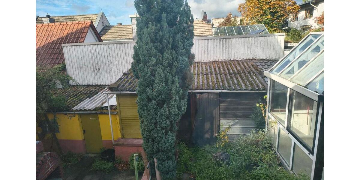 Reihenhaus Darmstadt Eberstadt - 13 Zimmer, 180 m&sup2;, 370.000&euro; | Angebot:25405785