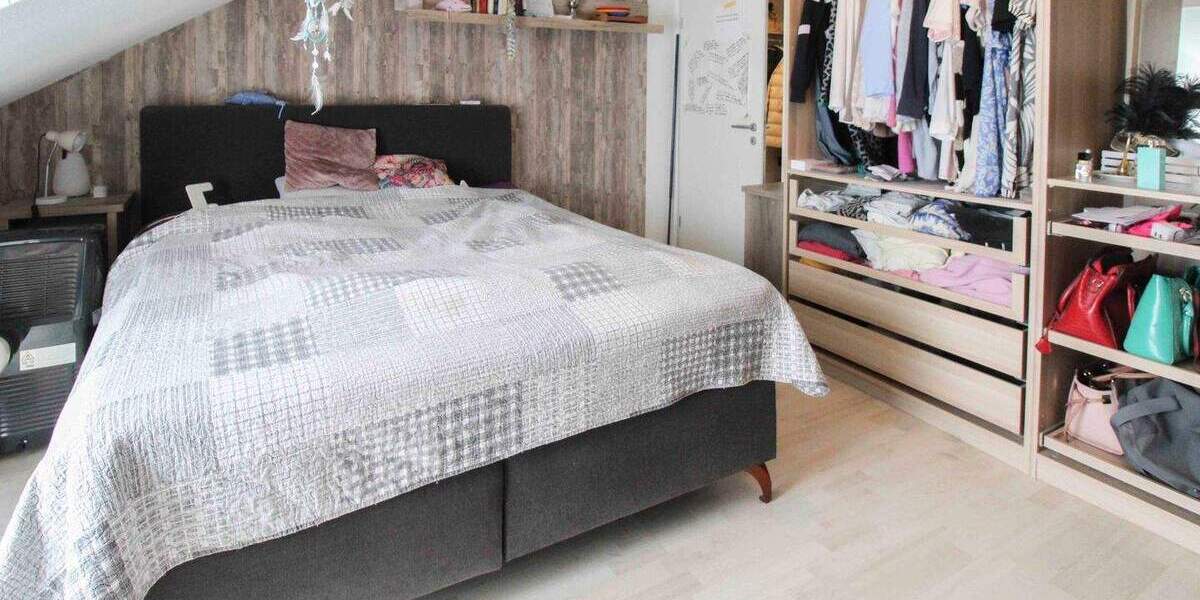 Maisonette mit Dachterrasse - großzügig geschnitten und in Top-Lage 3 zimmer