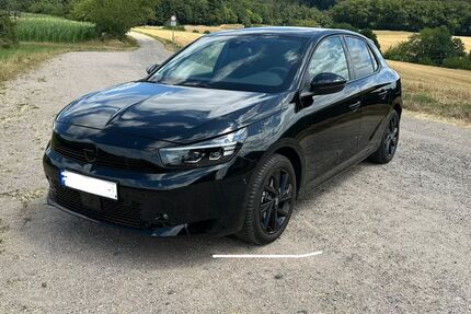 Opel Corsa 5.600 km 20.950 &euro; Fürth 64658
