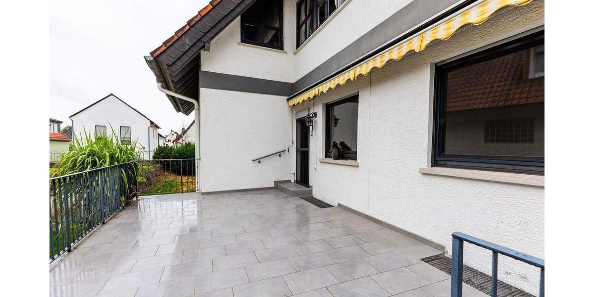 Mehrfamilienhaus, Wohnhaus Bischofsheim - 8 Zimmer, 229 m&sup2;, 695.000&euro; | Angebot:25768288