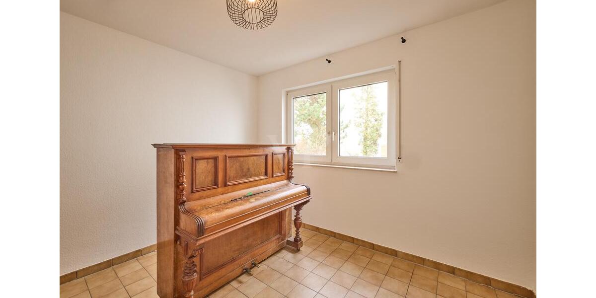 Etagenwohnung Darmstadt Eberstadt - 3 Zimmer, 76 m&sup2;, 1.100&euro; | Angebot:26179808