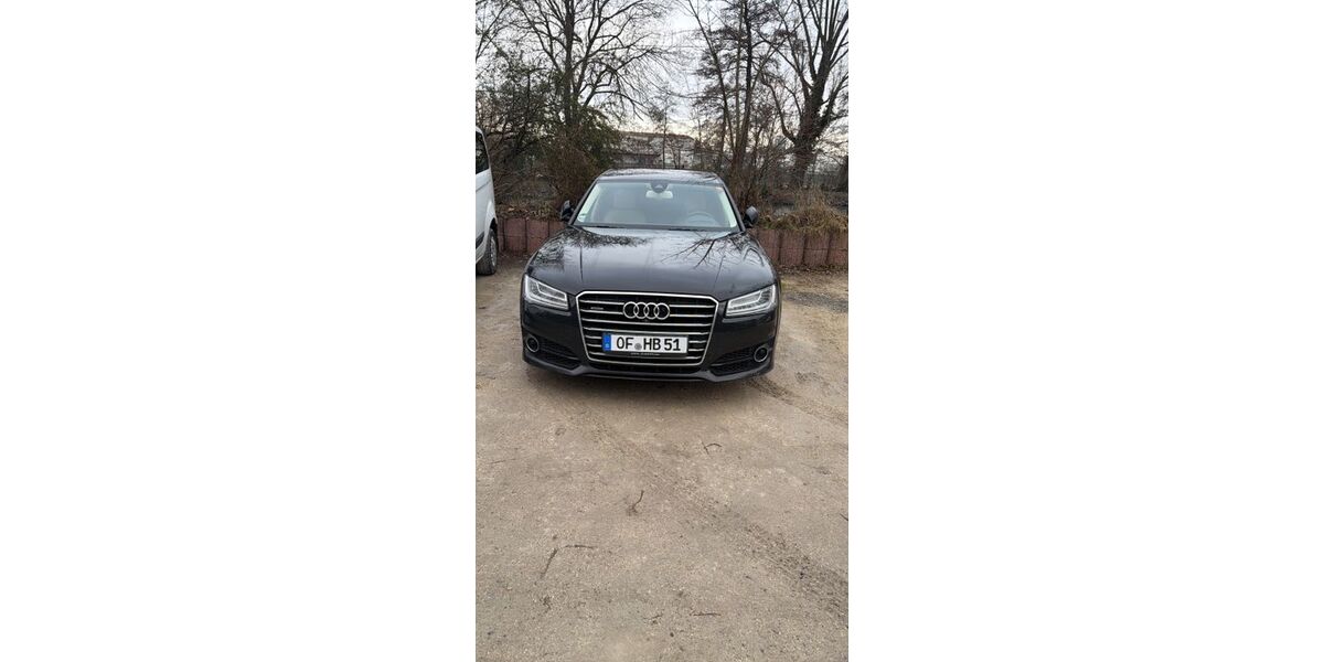 Audi A8 160.000 km 44.900 &euro; Frankfurt 60528