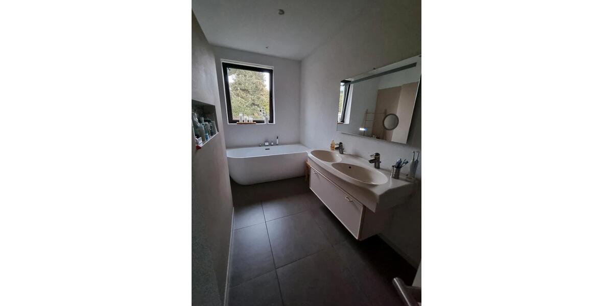 Bungalow Langen (Hessen) - 9 Zimmer, 264 m&sup2;, 1.340.000&euro; | Angebot:24440570