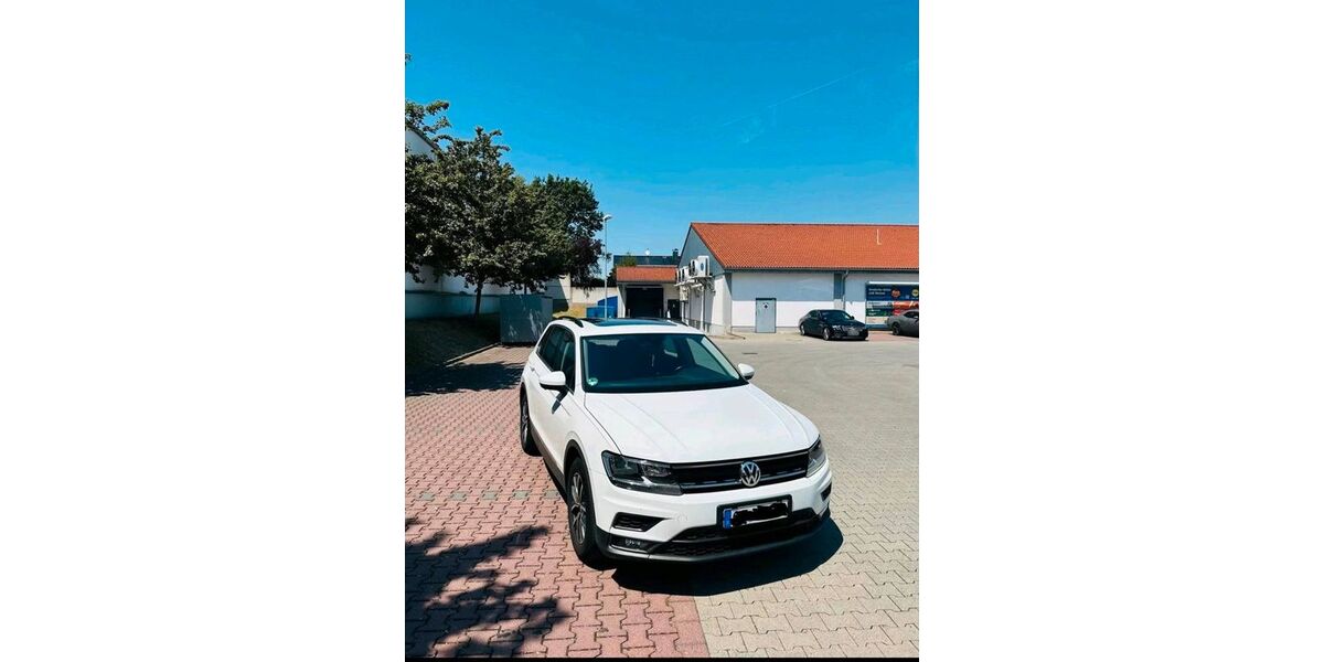 VW Tiguan 90.000 km 14.299 &euro; Offenbach 63065