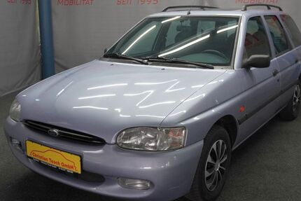 Ford Escort 99.570 km 3.200 &euro; Pfungstadt 64319