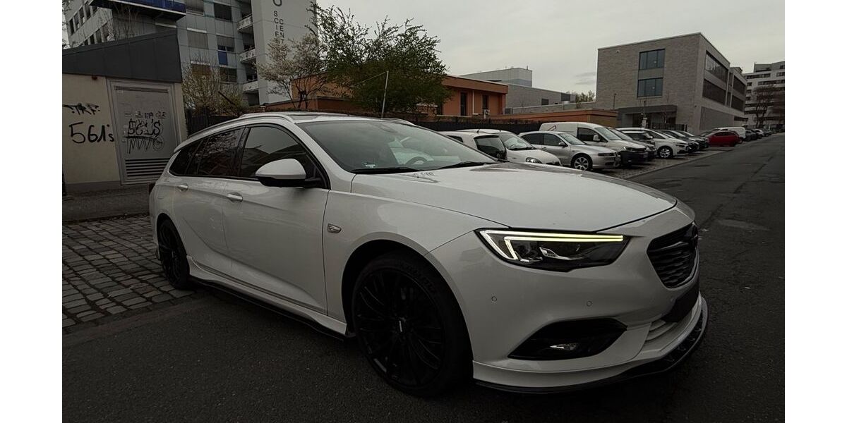 Opel Insignia 135.000 km 11.900 &euro; Frankfurt am Main 60528