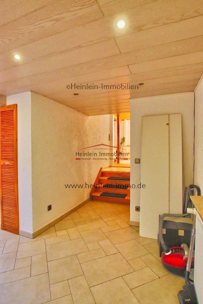 Einfamilienhaus# Sauna# Wintergarten# Kaminofen# PV & Solar# Griesheim Hofmannstr. 8 zimmer