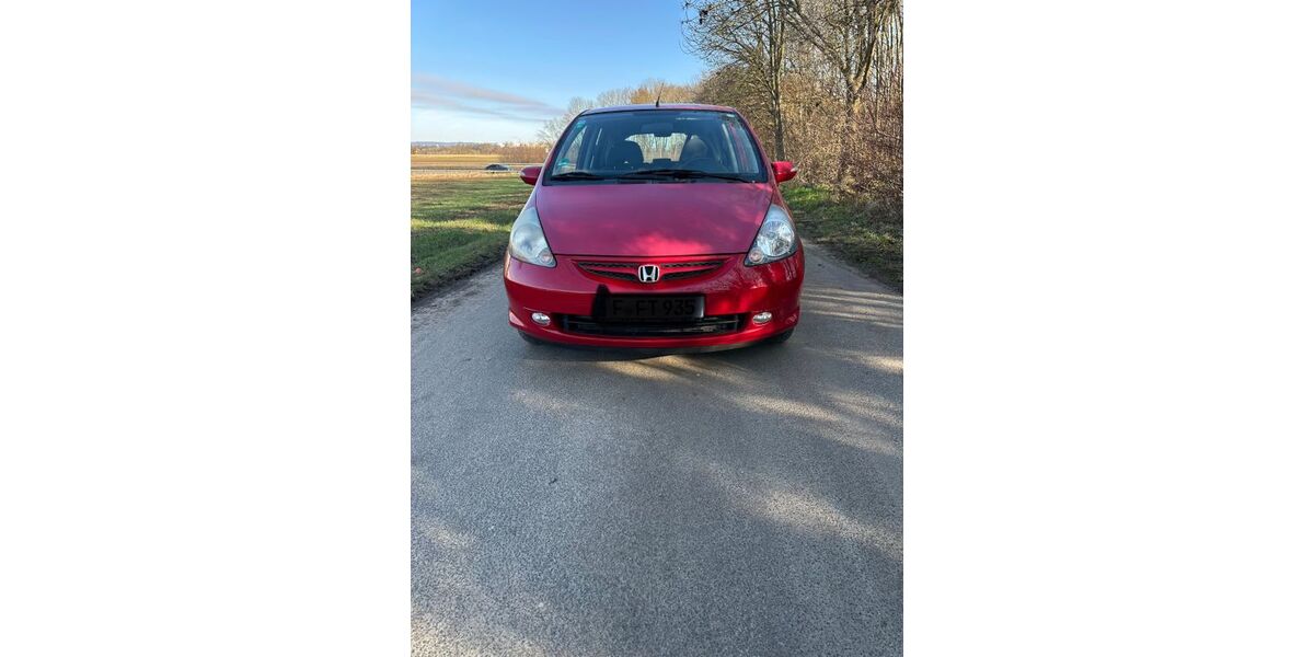 Honda Jazz 209.000 km 1.400 &euro; frankfurt am Main 60433