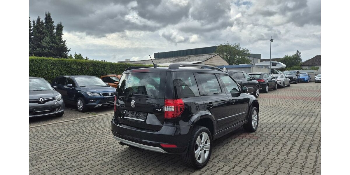 Skoda Yeti Drive Automatik, Bi-Xenon, Einparkhilfe, Klim 43.468 km 16.890 &euro; Rodgau 63110