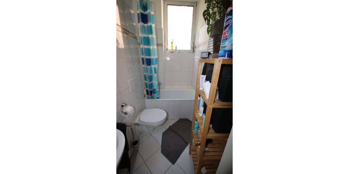 Etagenwohnung Frankfurt am Main Bockenheim - 2 Zimmer, 62 m&sup2;, 907&euro; | Angebot:26881377