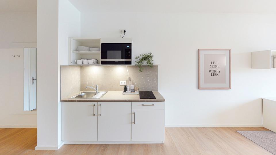 Teilmöbliertes 1-Zimmer-Apartment mit Einbauküche und Balkon 1 zimmer
