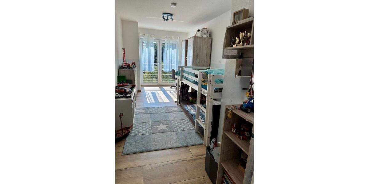Etagenwohnung Frankfurt Am Main Schwanheim - 4 Zimmer, 129 m&sup2;, 699.000&euro; | Angebot:25043219