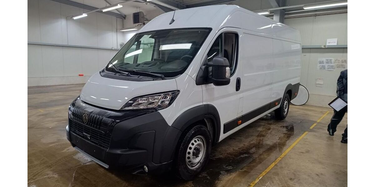 Peugeot Boxer 13.188 km 21.960 &euro; Rüsselsheim 65428