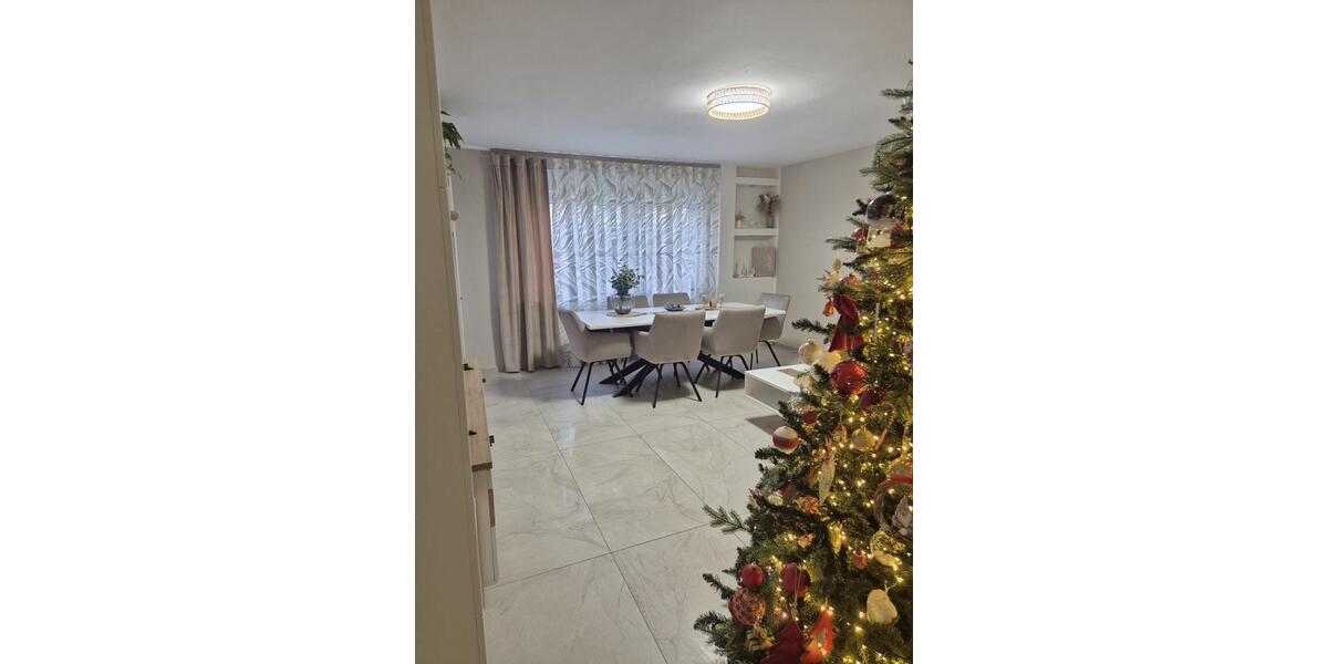 Provisionfreie 4 Zimmerwohnung 4 zimmer