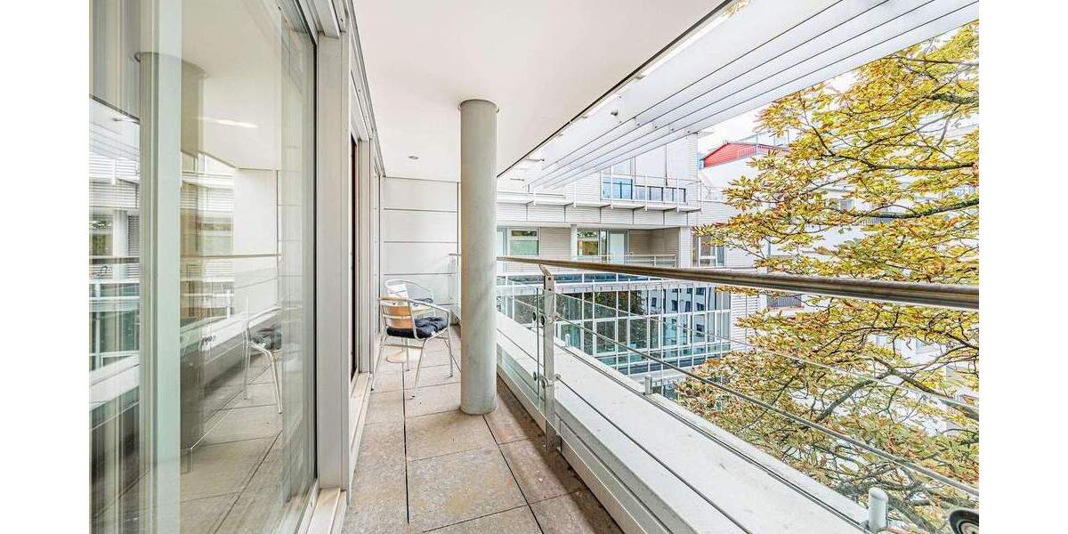 Etagenwohnung Frankfurt am Main Bahnhofsviertel - 2 Zimmer, 65 m&sup2;, 2.340&euro; | Angebot:24593862