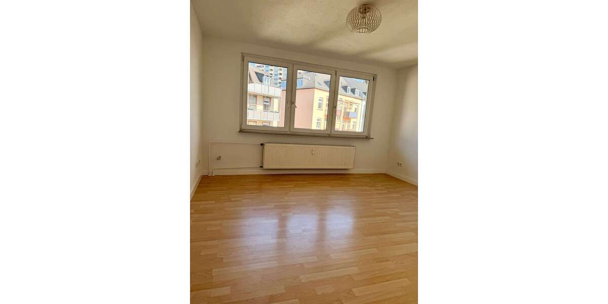Etagenwohnung Frankfurt Sachsenhausen Süd - 1 Zimmer, 30 m&sup2;, 795&euro; | Angebot:26819013