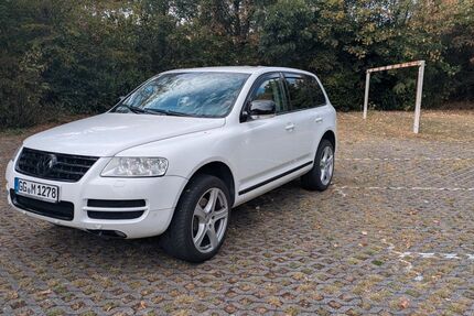 VW Touareg 271.499 km 3.900 &euro; Büttelborn 64572