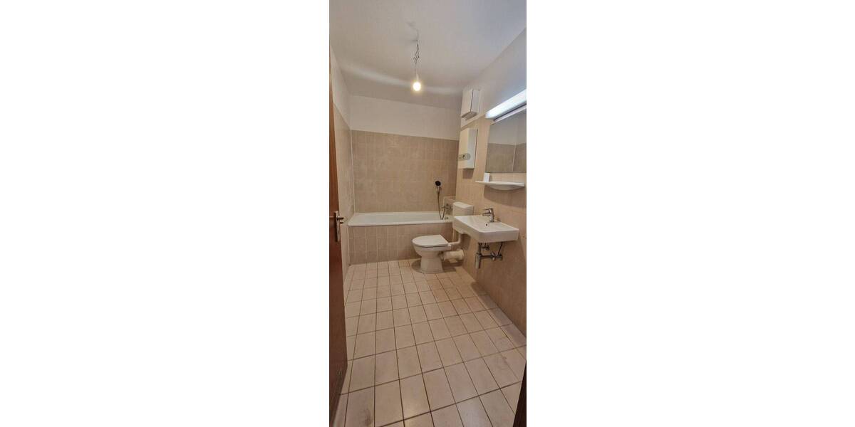 Etagenwohnung Frankfurt am Main Dornbusch - 3 Zimmer, 84 m&sup2;, 1.168&euro; | Angebot:26093733