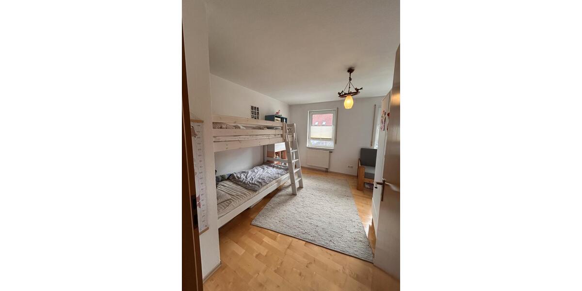 Reihenhaus Frankfurt am Main - 5 Zimmer, 108 m&sup2;, 415.000&euro; | Angebot:27002300