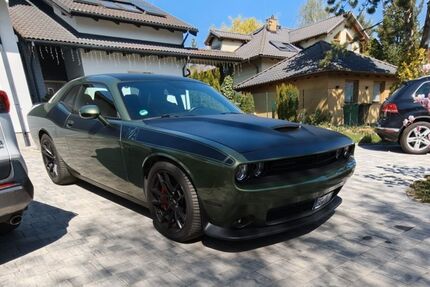 Dodge Challenger 22.000 km 46.000 &euro; Büttelborn 64572