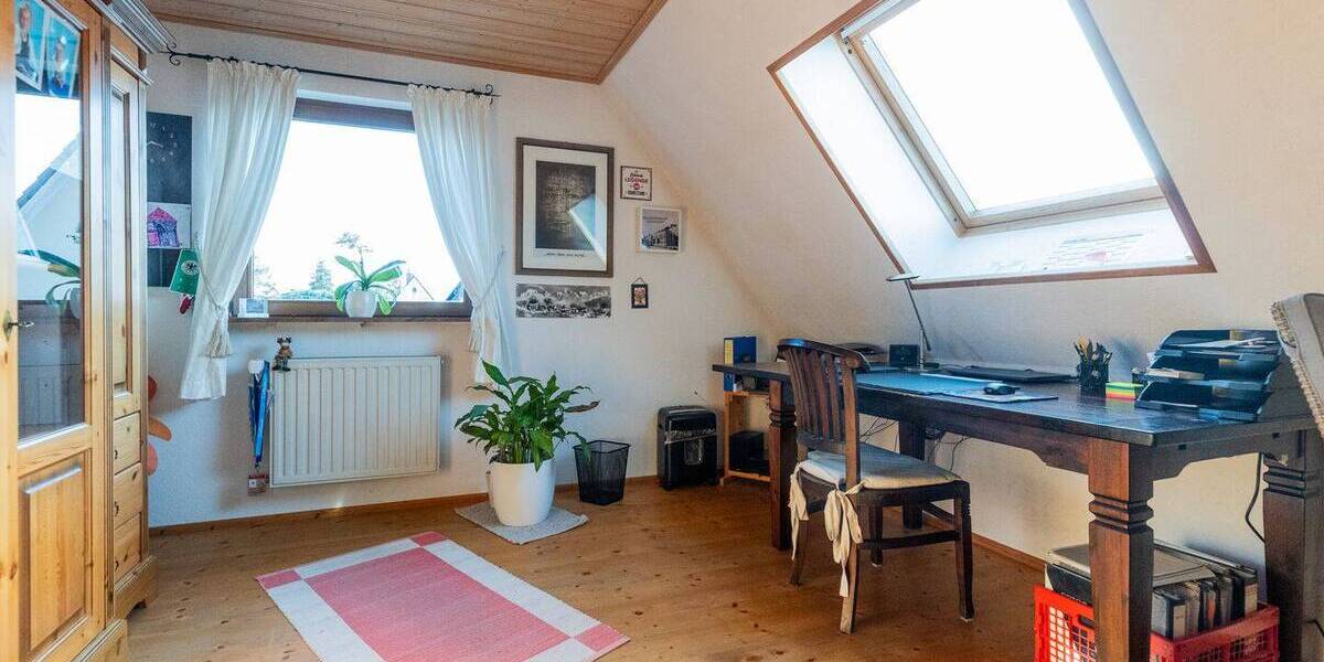 Mehrfamilienhaus, Wohnhaus Bischofsheim - 8 Zimmer, 275 m&sup2;, 850.000&euro; | Angebot:26498821