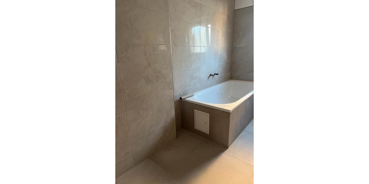 Dachgeschoßwohnung Bensheim - 3 Zimmer, 70 m&sup2;, 1.250&euro; | Angebot:26126720