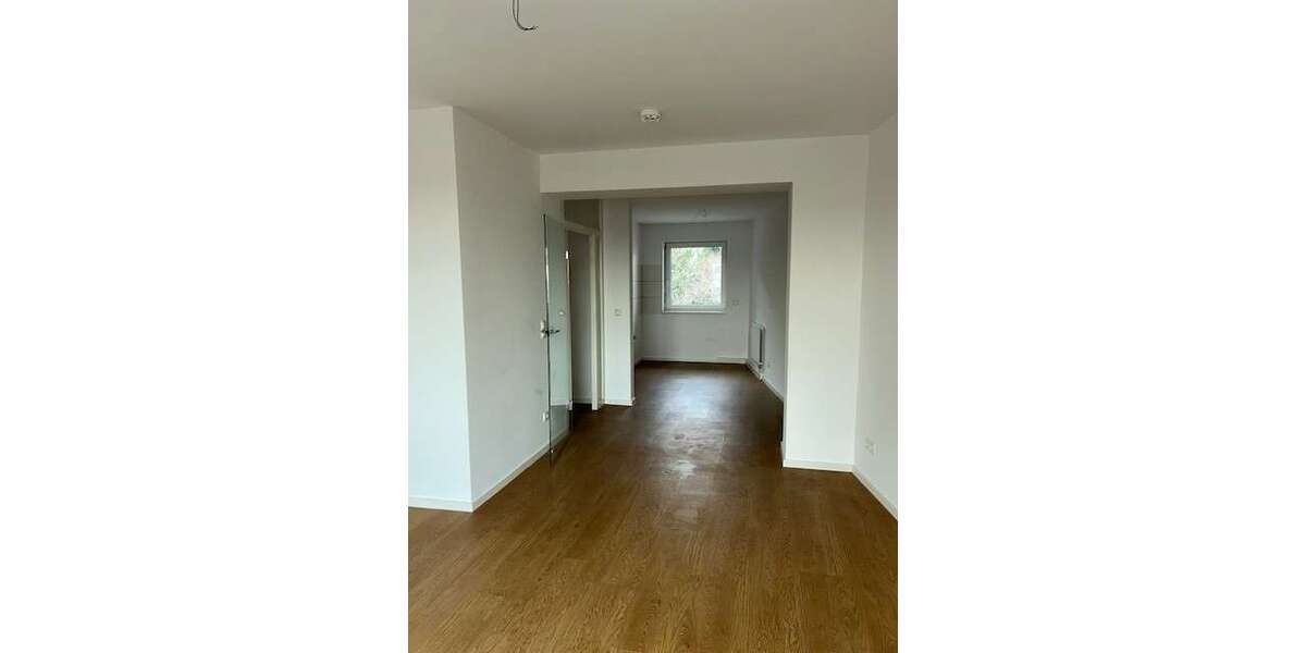 Wohnung zum Mieten in Frankfurt am Main 824,10 € 56.83 m² 2 zimmer