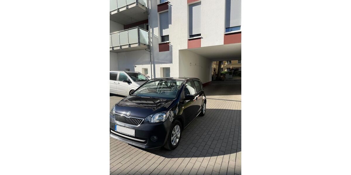 Skoda Citigo 131.000 km 6.000 &euro; Offenbach 63071