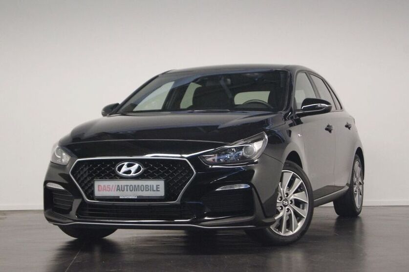 i30