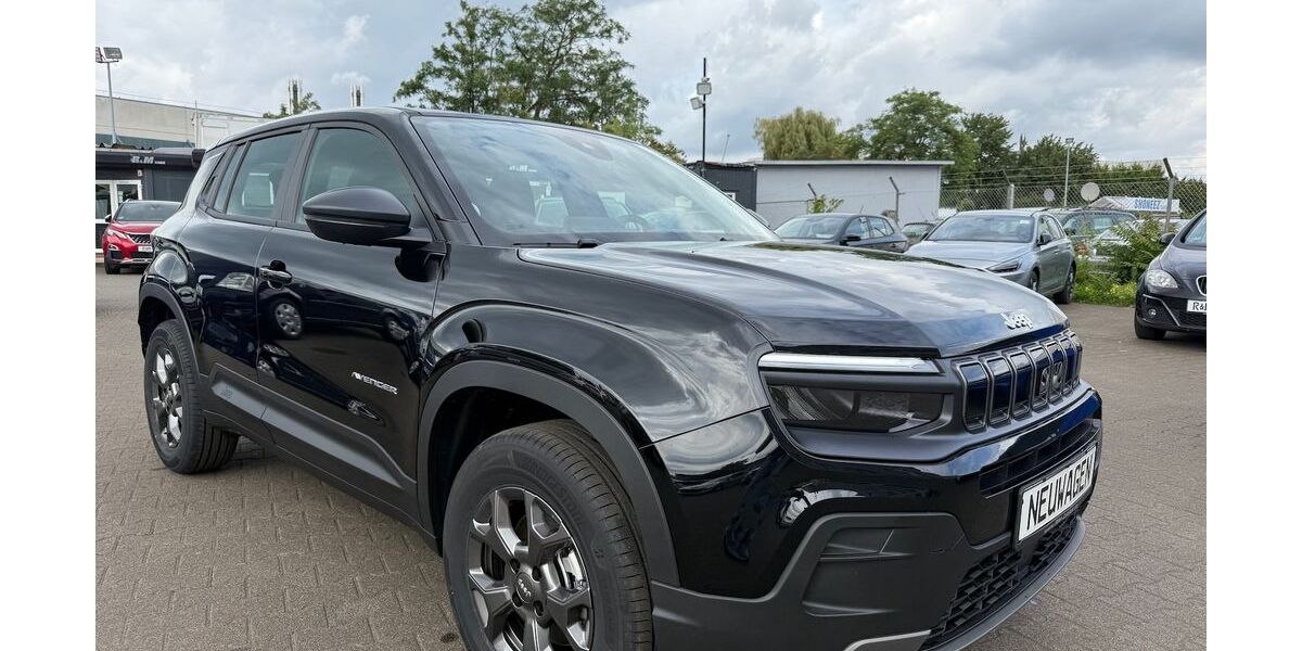 Jeep Avenger 2.500 km 21.999 &euro; Frankfurt 60386