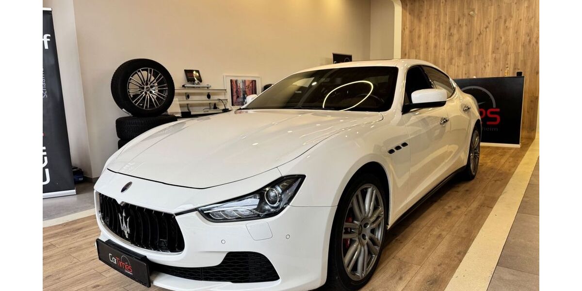 Maserati Ghibli 91.390 km 25.400 &euro; Schaafheim 64850