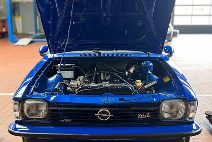 Opel Kadett 67.652 km 19.500 &euro; Rüsselsheim 65428