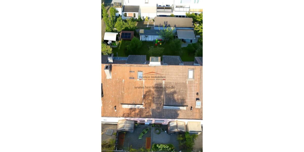 Charmantes Reihenmittelhaus 5 ZKBB* tgl.Badezimmer* kleiner Garten* Gartenhütte* Frankfurt-Gallus - Reihenmittelhaus Frankfurt am Main Gallus Viertel | Angebot:26882914