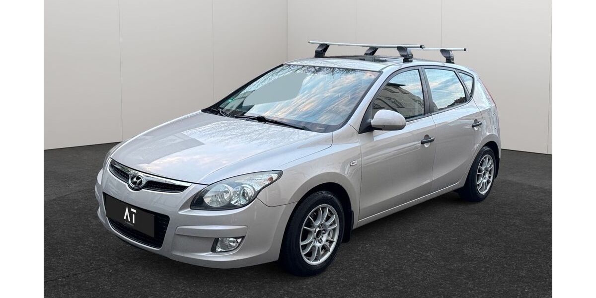 Hyundai i30 114.956 km 3.990 &euro; Frankfurt am Main 65933