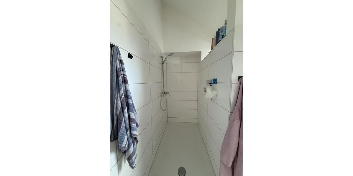 Dachgeschoßwohnung Gernsheim - 3 Zimmer, 78 m&sup2;, 850&euro; | Angebot:26201756