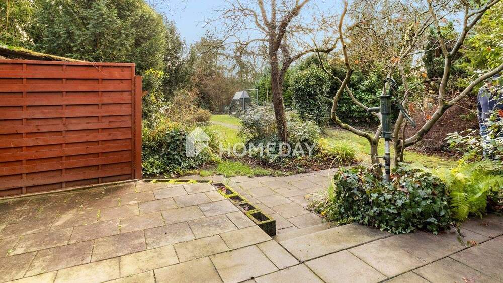 Mehrfamilienhaus, Wohnhaus Frankfurt Griesheim - 8 Zimmer, 175 m&sup2;, 399.000&euro; | Angebot:25389024