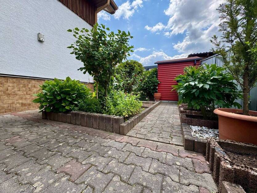 Solides, teils modernisiertes Zweifamilienhaus in gesuchter, ruhiger Lage von Münster