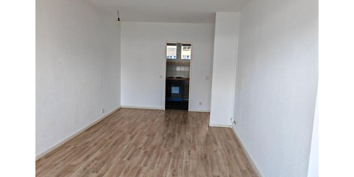 Etagenwohnung Frankfurt am Main Niederrad - 1.5 Zimmer, 45 m&sup2;, 765&euro; | Angebot:26406648